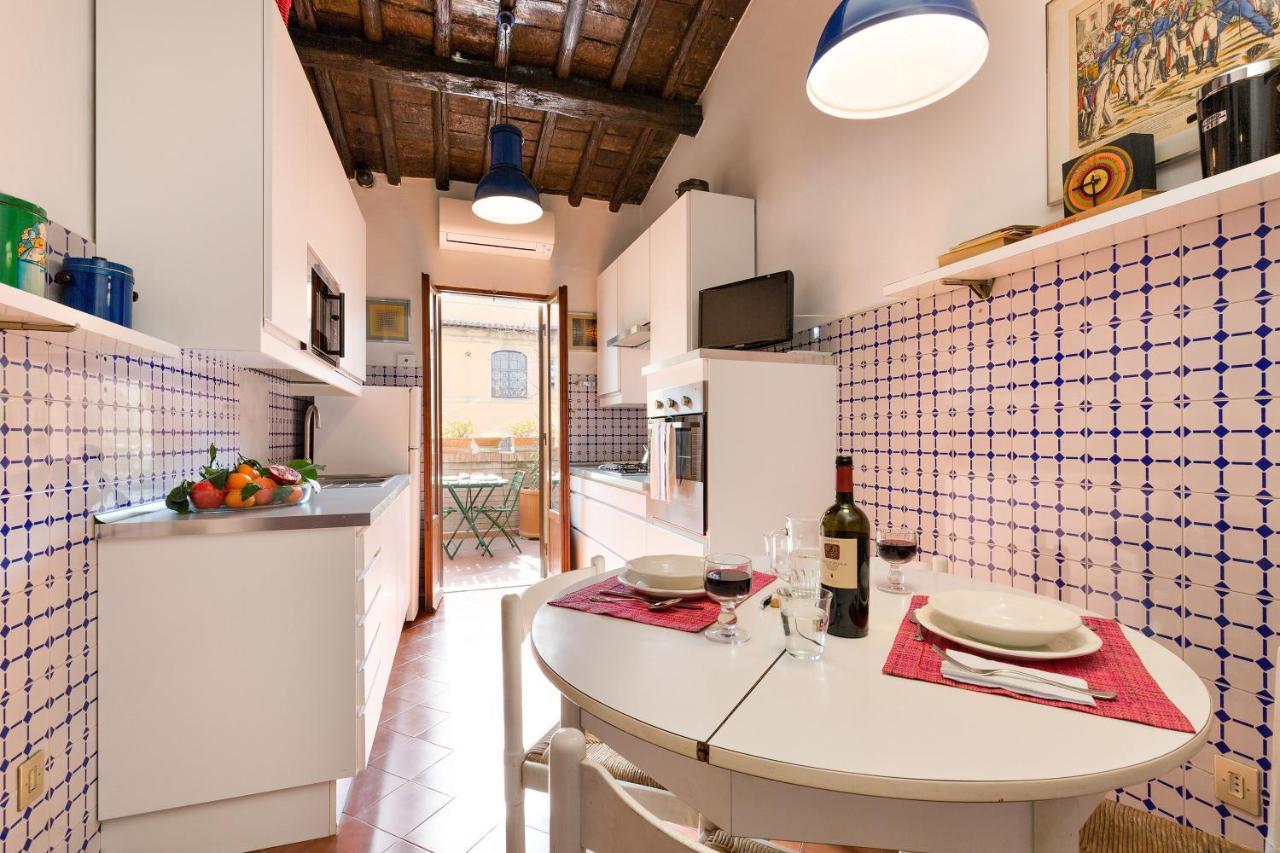 Rome As You Feel - Luxury Cappellari Apartment ภายนอก รูปภาพ